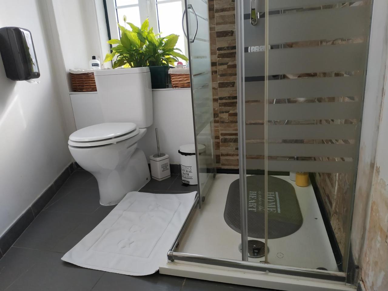 Our Little Spot In Chiado Gæstehus 3*