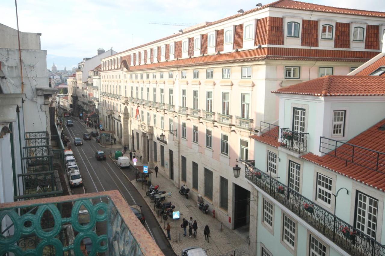 Our Little Spot In Chiado Gæstehus